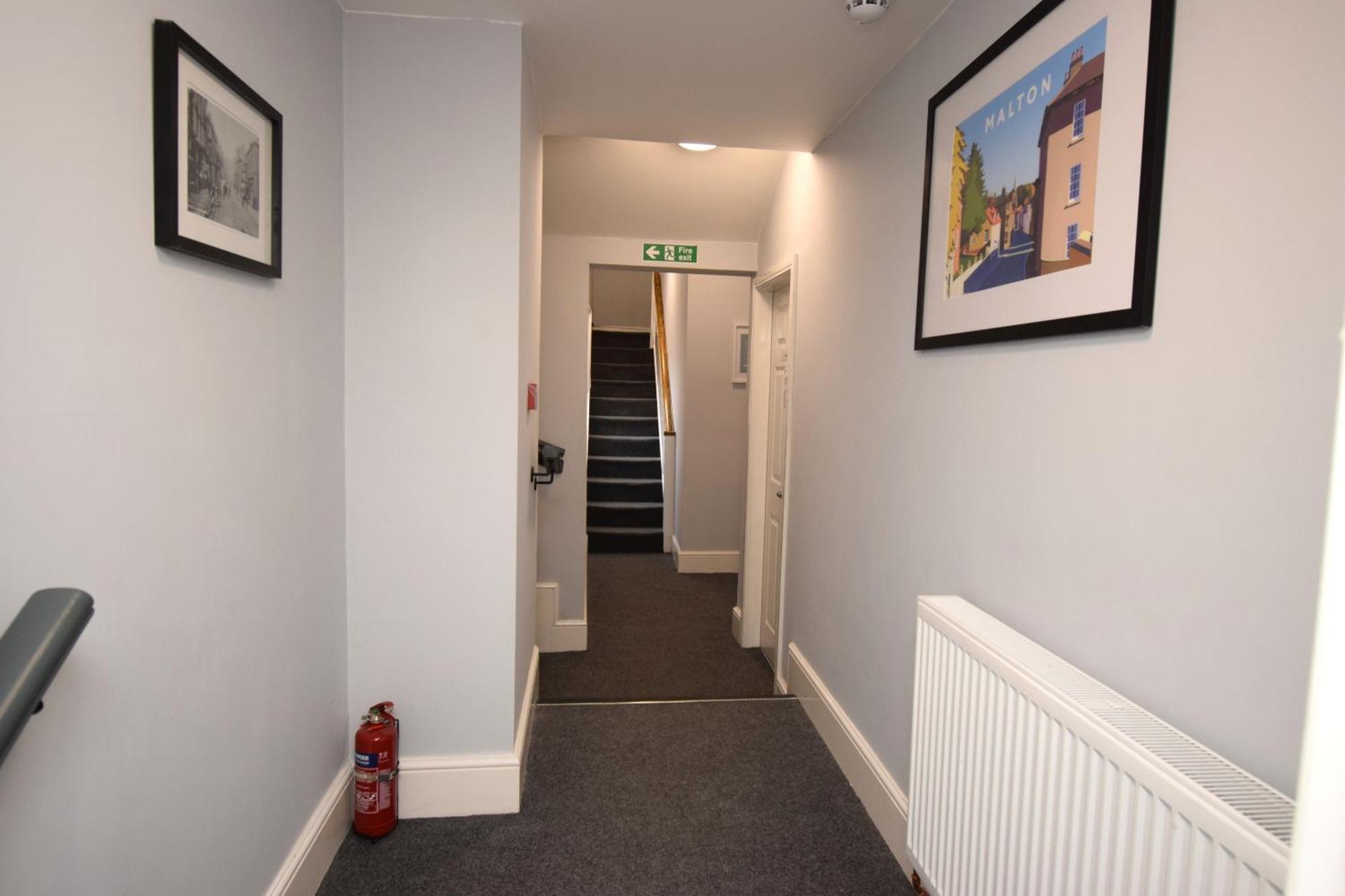 Malton Central Apartments Zimmer foto