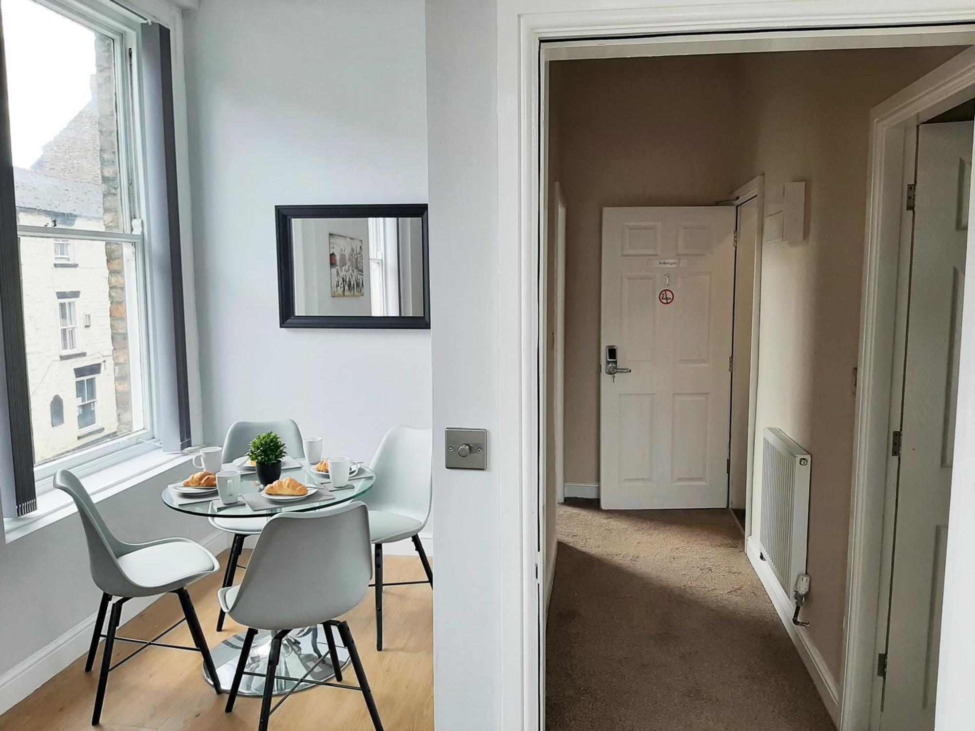 Malton Central Apartments Zimmer foto